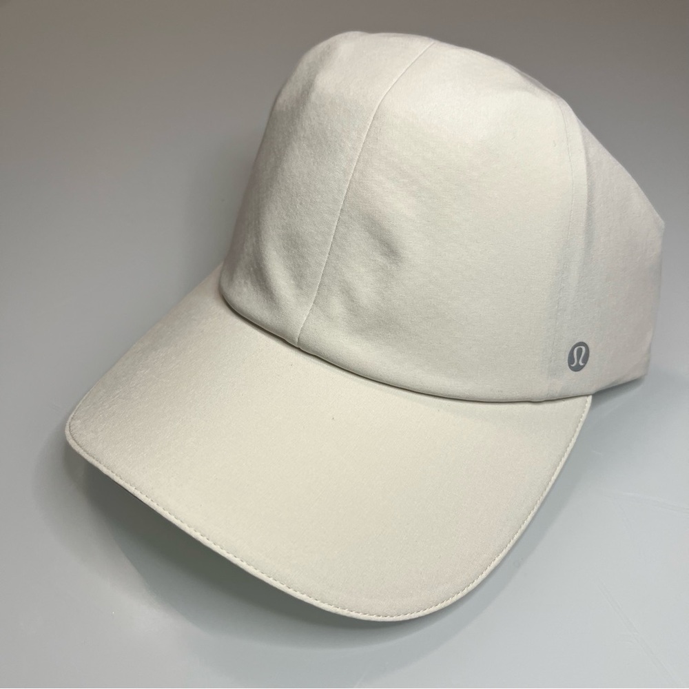 NWT lululemon athletica Cream Baseball Cap